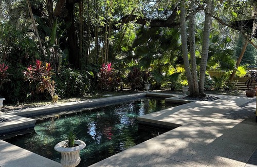 Winter Park Casa | Quaint Key West Pool Bungalow