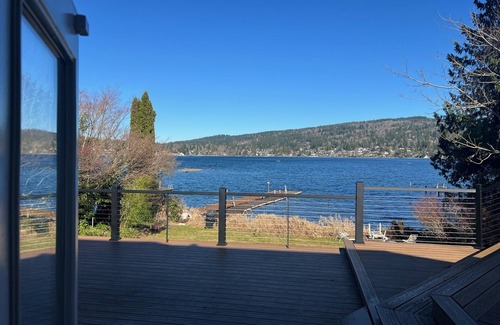 Geneva Casa | Quaint Lakehouse - Lake Whatcom