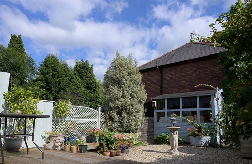 Usk Casa | Quaint listed building on edge of Brecon Beacons