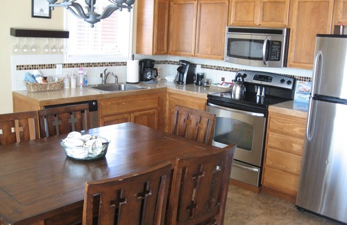 Ocean Shores Cabaña | Quaint location, quiet end of the beach. Kid and pet friendly