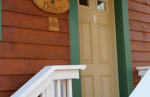 Ocean Shores Cabaña | Quaint location, quiet end of the beach. Kid and pet friendly