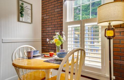 Mount Vernon Casa | Quaint Mt Vernon Cottage Near Historic Dtwn!