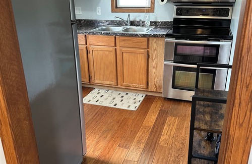 Emporia Casa | Quaint parkside home