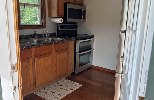 Emporia Casa | Quaint parkside home