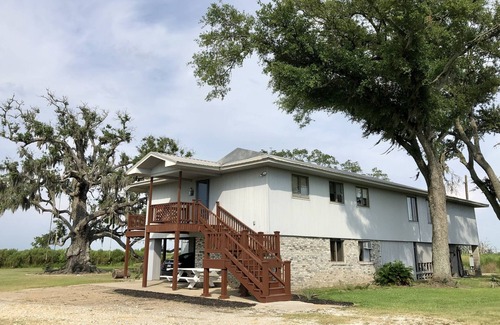 Grand Chenier Apartamento | Quaint, peaceful apt near Rockefeller Refuge/Mermentau river Grand Chenier, LA