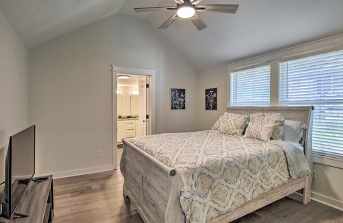 Leipers Fork Casa | Quaint, private stay with a large yard, balcony, grill, washer/dryer, and AC