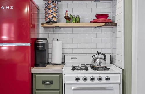 Nashville Cabaña | Quaint, renovated cottage in Nashville!