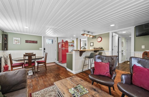 Nashville Cabaña | Quaint, renovated cottage in Nashville!