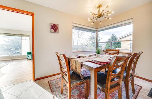 Renton Casa | Quaint Renton Home about 15 Mi to Downtown Seattle!