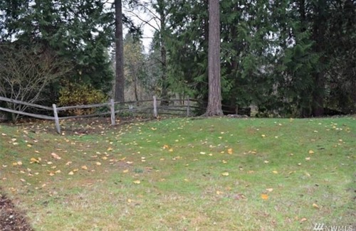 Sammamish Casa | Quaint Sammamish Bungalow