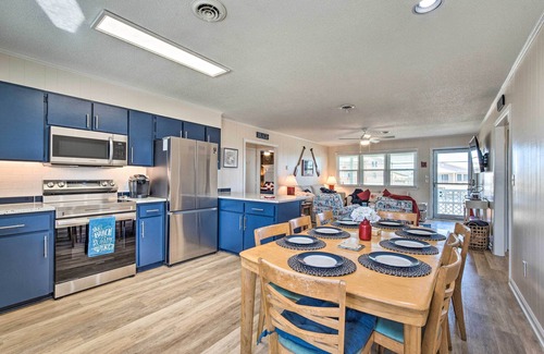Topsail Beach Cabaña | Quaint 'sand Dollar Sandbar' - Walk to Beach!