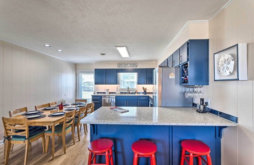 Topsail Beach Cabaña | Quaint 'sand Dollar Sandbar' - Walk to Beach!