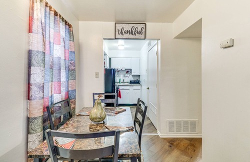 St. Louis Casa | Quaint St Louis Home ~ 6 Mi to Downtown!