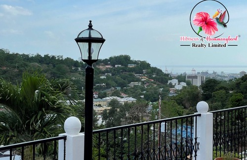 Port of Spain Villa | QUAINT VILLA OVERLOOKING LUSH MOUNTAIN TOP