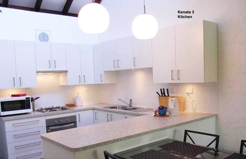 Crawley Apartamento | Apartamento de calidad en planta baja de 2 dormitorios junto a UWA con conexión Wi-Fi gratuita