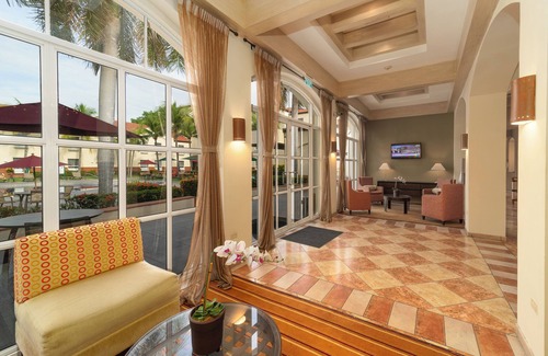 San Luis Talpa Hotel | Quality Hotel Real Aeropuerto