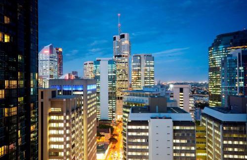 Brisbane Central Business District Hotel | Quality Hotel Room CBD FREE PARK