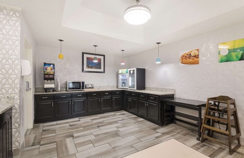Alcoa Hotel | Quality Inn Alcoa Knoxville