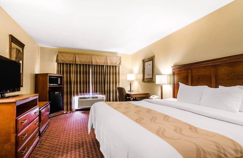Carthage Hotel | Quality Inn and Suites