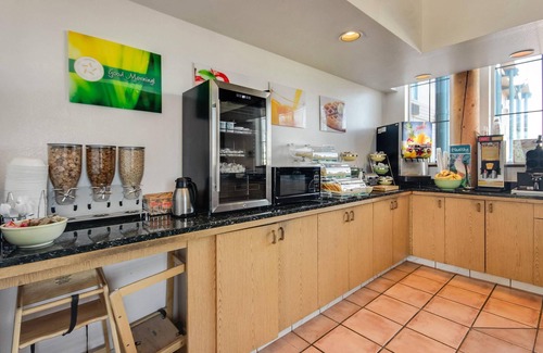 Bozeman Hotel | Quality Inn Belgrade - Bozeman Yellowstone Airport