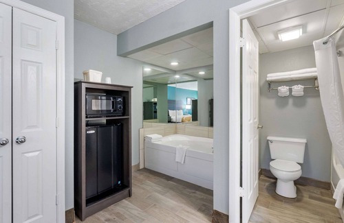 Bradenton Hotel | Quality Inn Bradenton North I-75