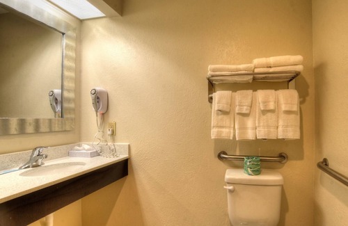 Cherokee Hotel | Quality Inn Cherokee