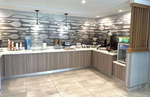 Chico Hotel | Quality Inn Chico