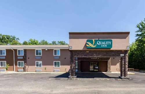 Chicopee Hotel | Quality Inn Chicopee-Springfield