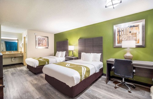 West Columbia Hotel | Quality Inn Columbia Airport