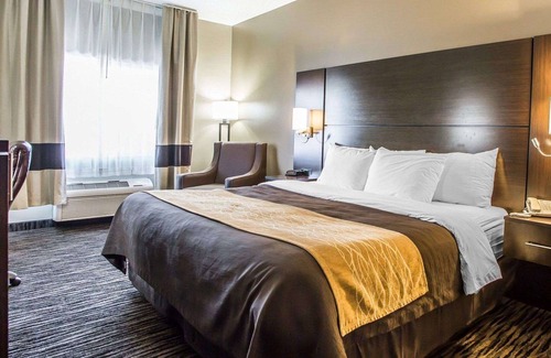 Dayton Hotel | Quality Inn Dayton North - Vandalia