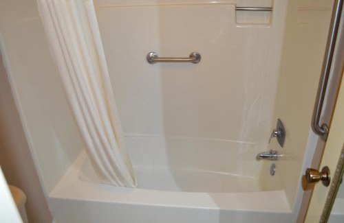 Helen Hotel | Quality Inn Downtown Helen