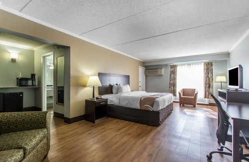 Central Business District Hotel | Quality Inn Downtown Historic District