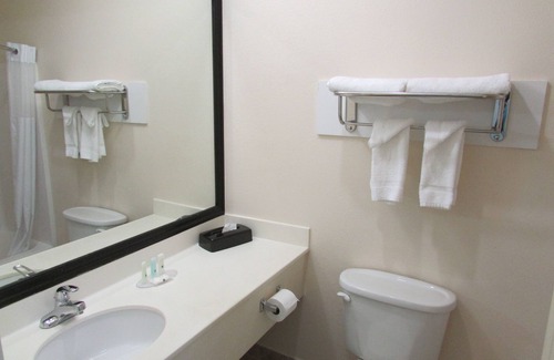 Evanston Hotel | Quality Inn Evanston near Wyoming Downs