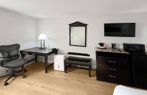 Fort Wayne Hotel | Quality Inn Fort Wayne