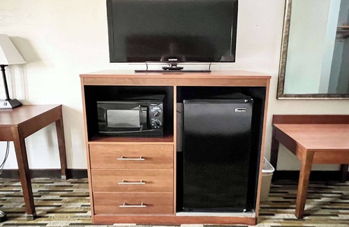Gainesville Hotel | Quality Inn Gainesville I-75