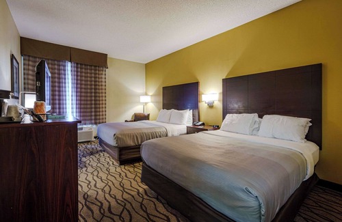 West Chester Hotel | Quality Inn I-75 West Chester-North Cincinnati
