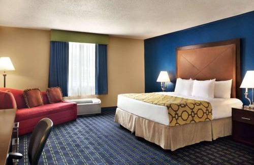 Little Rock Hotel | Quality Inn Little Rock on I-30 Near Littlerock airport