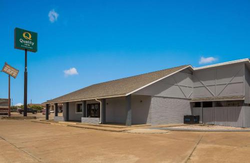 Madisonville Hotel | Quality Inn Madisonville