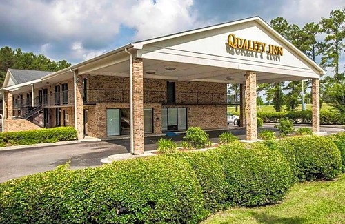 Manning Hotel | Quality Inn Manning I-95