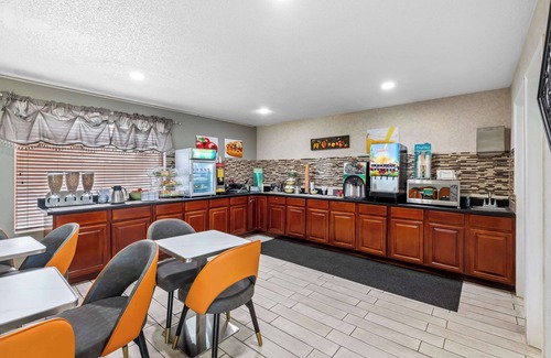 Marietta Hotel | Quality Inn Marietta near Dobbins ARB
