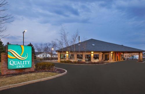 Marshall Hotel | Quality Inn Marshall near I-69
