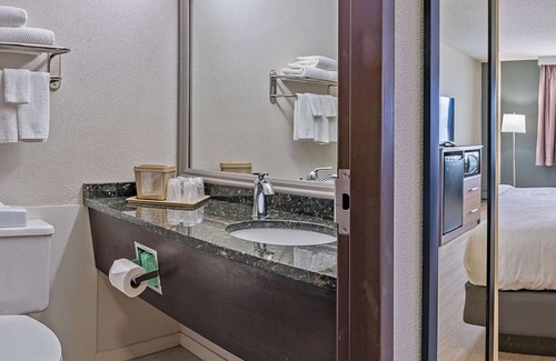 Milan Hotel | Quality Inn Milan - Sandusky