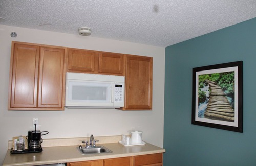 Mount Pleasant Hotel | Quality Inn Mount Pleasant