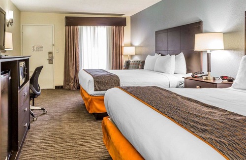 Charleston Hotel | Quality Inn Mt. Pleasant - Charleston