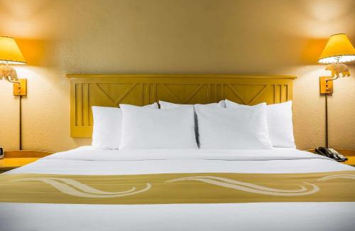 Pinetop Hotel | Quality Inn Pinetop Lakeside