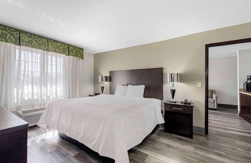 Siloam Springs Hotel | Quality Inn Siloam Springs West