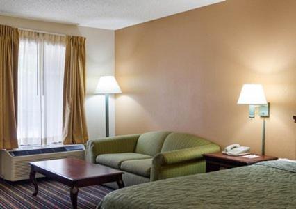 Stone Mountain Hotel | Quality Inn Stone Mountain