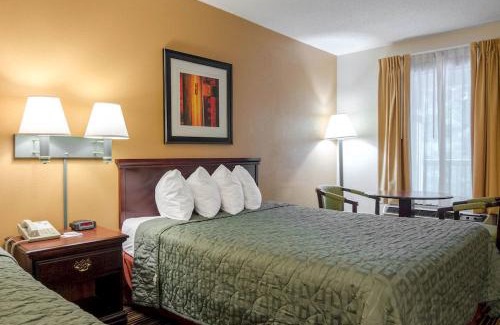 Stone Mountain Hotel | Quality Inn Stone Mountain