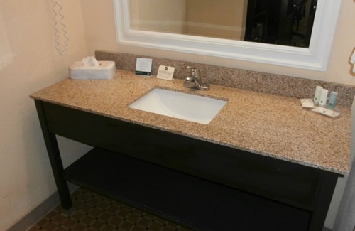 Aiken Hotel | Quality Inn & Suites Aiken East