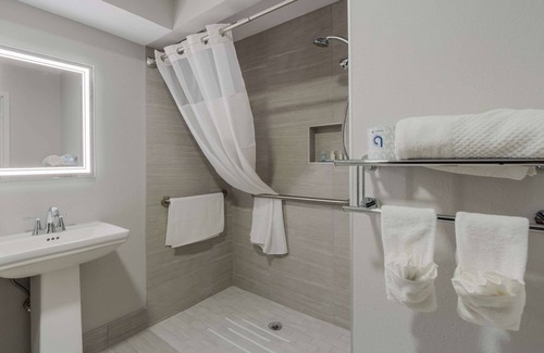 Aiken Hotel | Quality Inn & Suites Aiken South